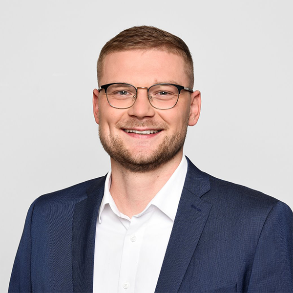 Florian Koziol, Project Engineers & Consultants